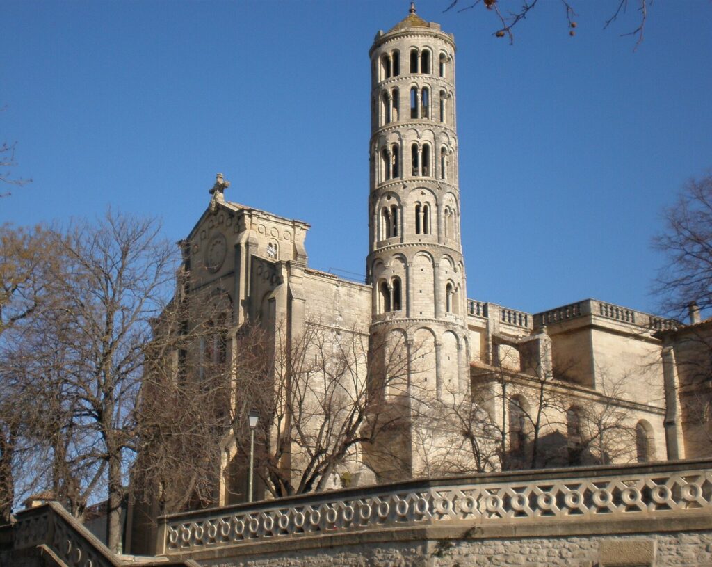Cathédrale Saint-Théodorit et tour Fenestrelle à Uzès